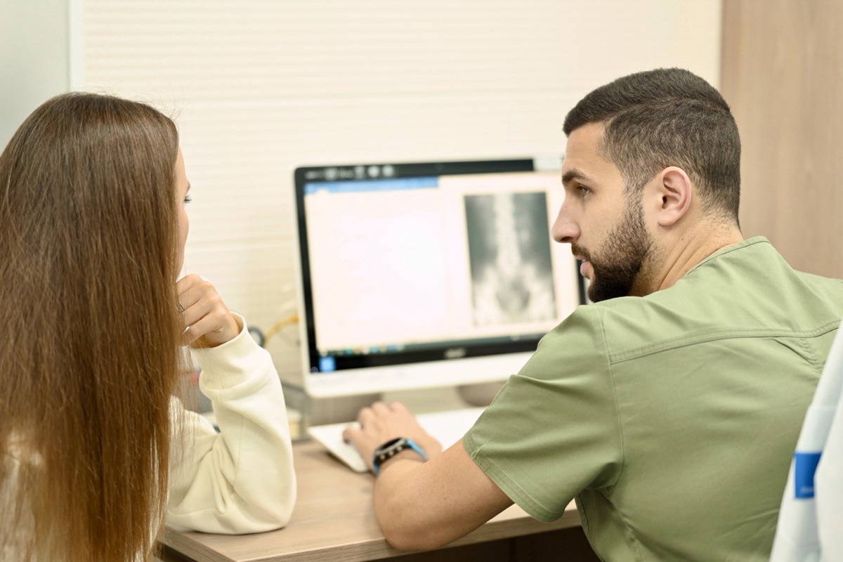 Почему появляются кисты, как их лечить, и когда стоит обратиться к врачу.