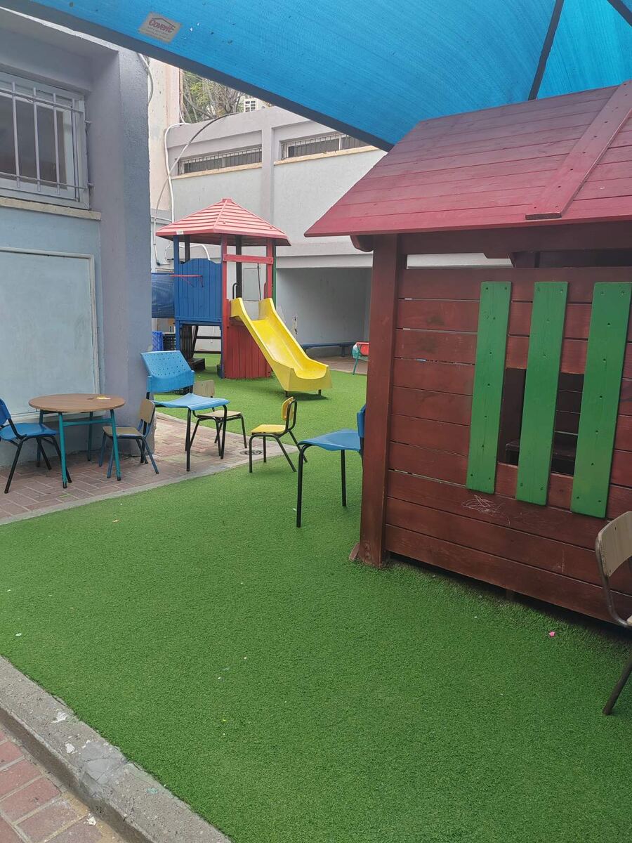 Игровая площадка при садике