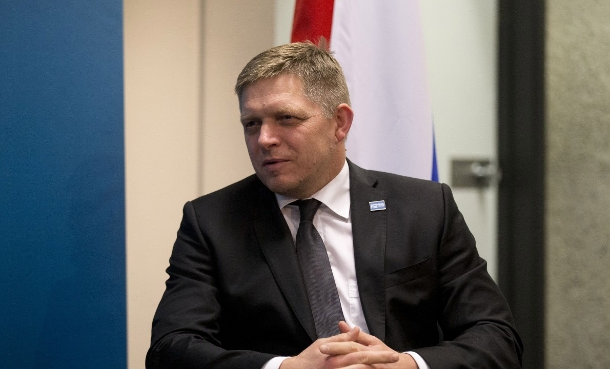    Фицо: Зеленский полностью исключил возможность транзита газа через Украину