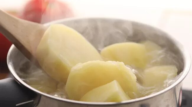 © iStock.com / Dmitrii Kalashnikov