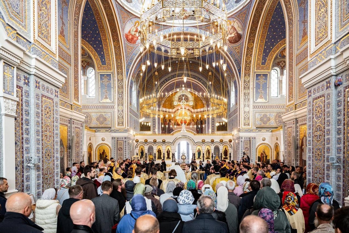 Богослужение в Свято-Владимирском соборе
Фото: пресс-служба музейно-храмового комплекса «Новый Херсонес»