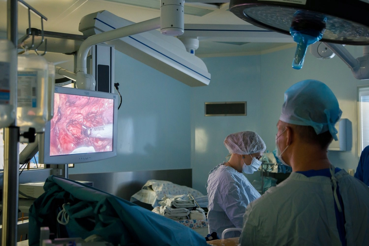    В Окружной клинической больнице Ханты-Мансийска провели трансплантацию сотого органа