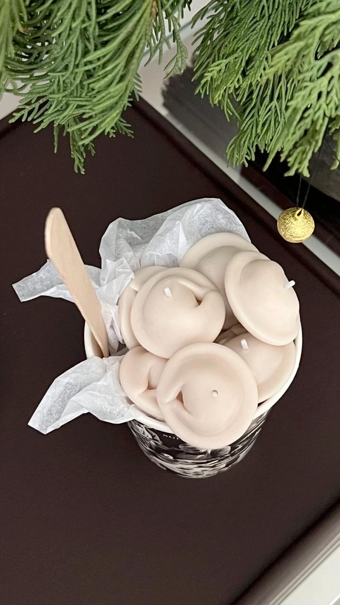 Свечи «Салат Оливье» и пельмени от Soul Hygge: необычные аксессуары для вашего дома  