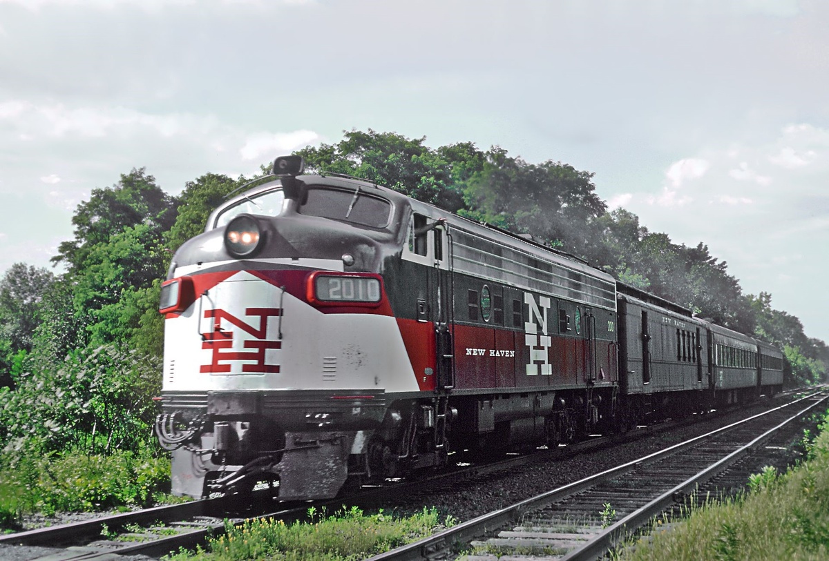 Картинка из свободных источников. НЬЮ-ХЕЙВЕН FL9

Картинка из свободных источников. НЬЮ-ХЕЙВЕН FL9 
