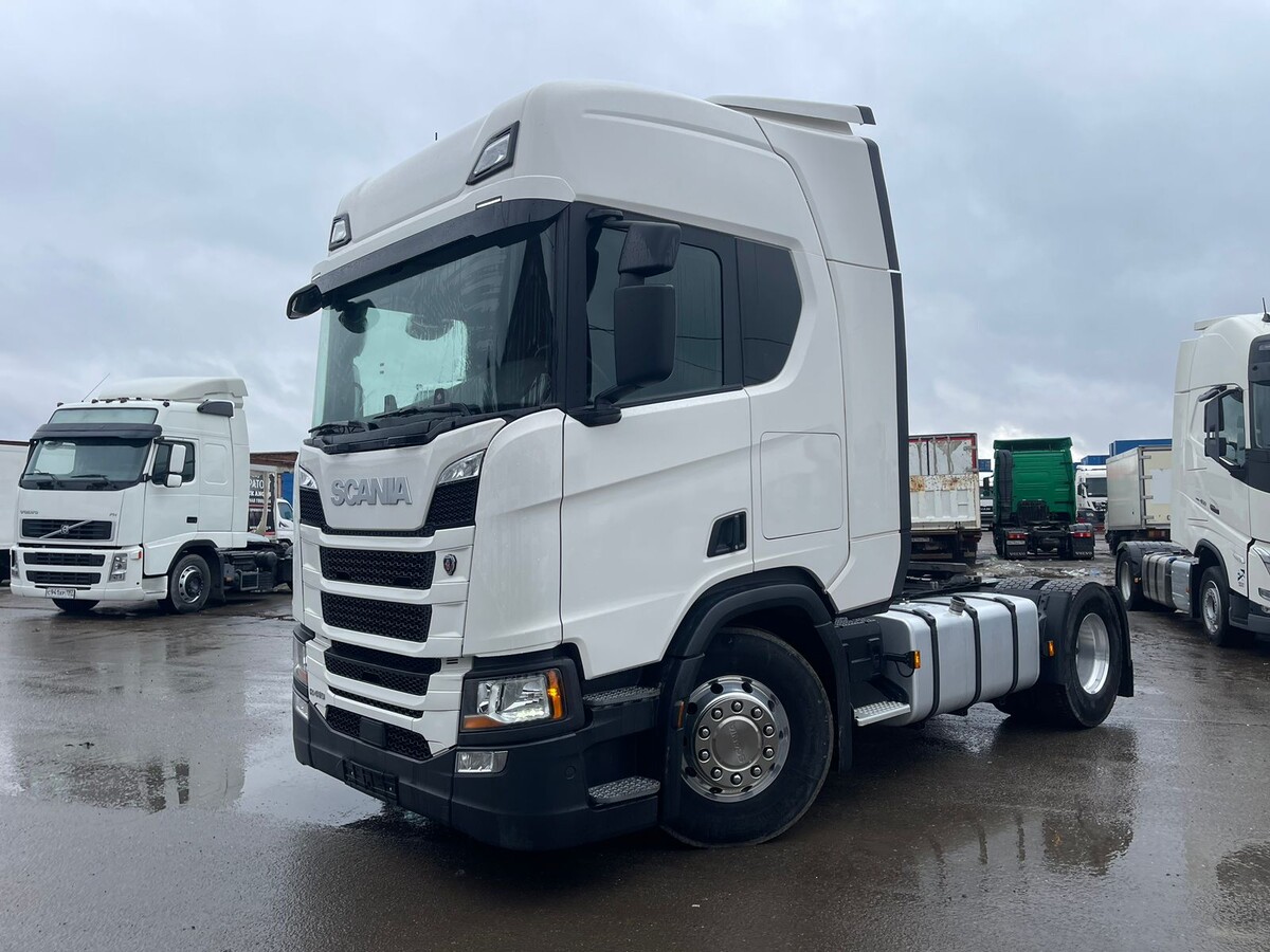 Scania R-series 2020-2021 года выпуска стоит в среднем 12,5 млн руб.