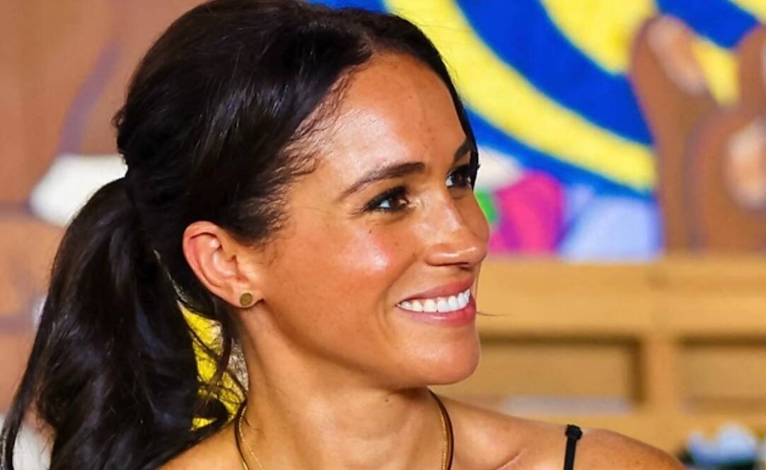 Скриншот из видео YouTube-канала blushsupreme