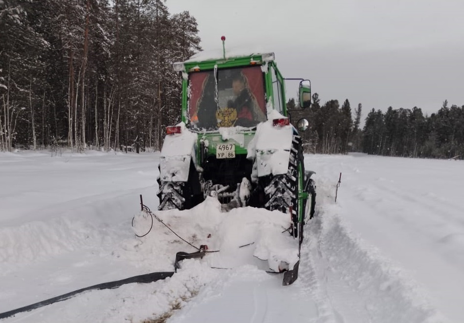   Ввод сезонных автомобильных дорог и ледяных переправ в Югре может быть отложен