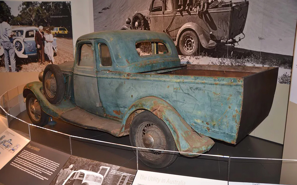 1934 Ford Coupe Utility 302