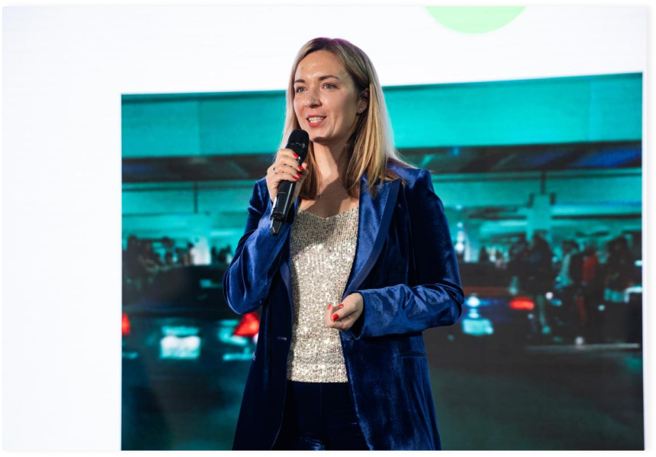 Занимать руководящую должность в мужском коллективе сложно, но я нашла подход к команде