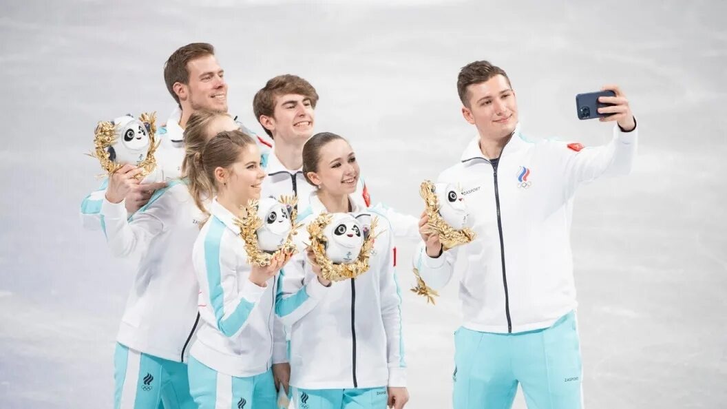 Российские фигуристы - победители турнира на Олимпиаде в Пекине. До допингового скандала 