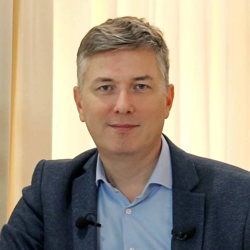 Рустам Гильмутдинов, владелец психологического онлайн-центра "Доктора Рустам".