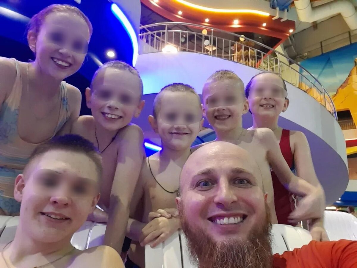 Источник https://n1s1.hsmedia.ru/78/bf/17/78bf17f464a5eb9615b85382d2af0ddd/1332x1000_0xxlsZ8oRP_1422918619652017820.jpg