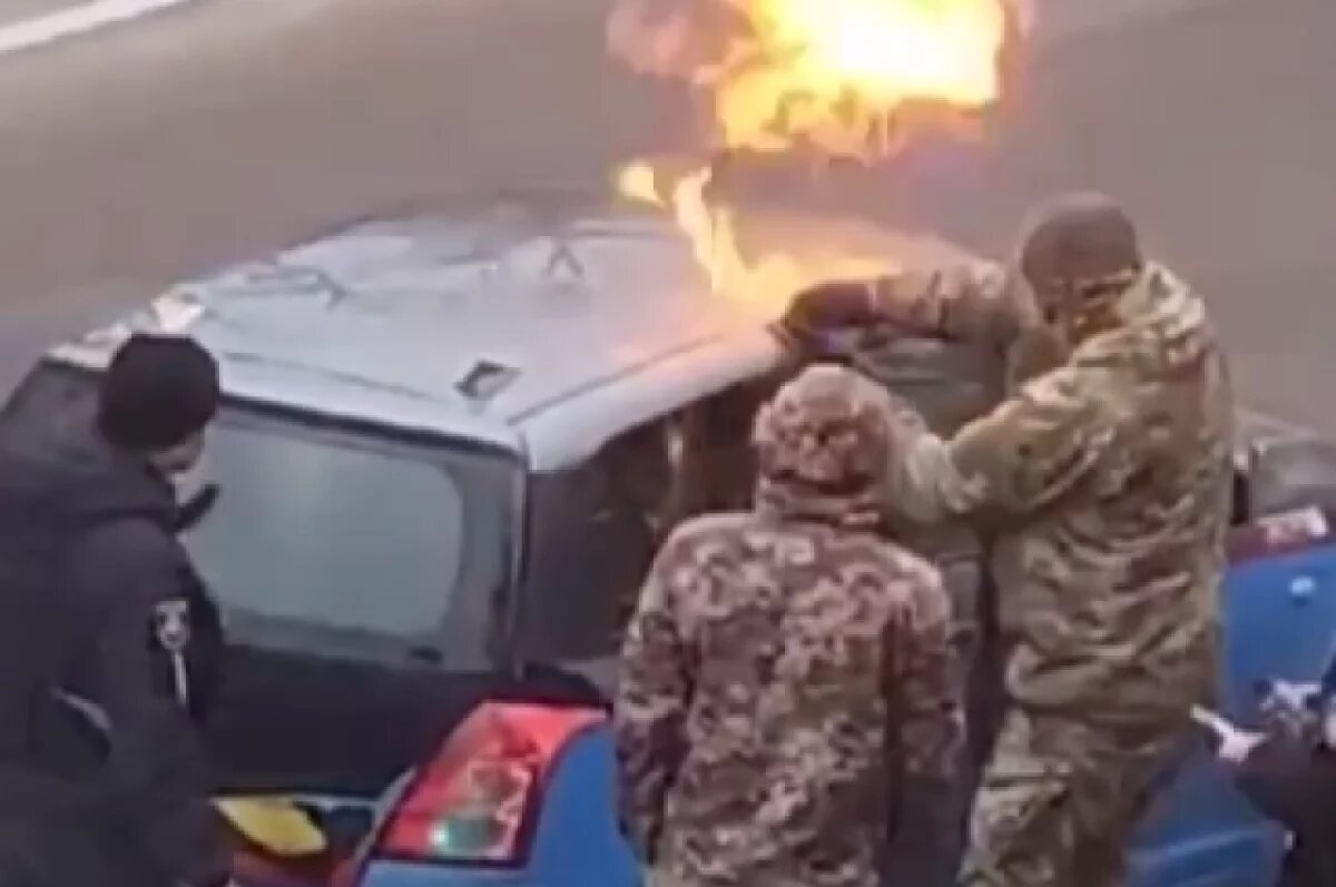    Как фашисты.