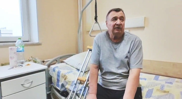    Пациенты из Донбасса сердечно поблагодарили медиков Югры за оказанную помощь