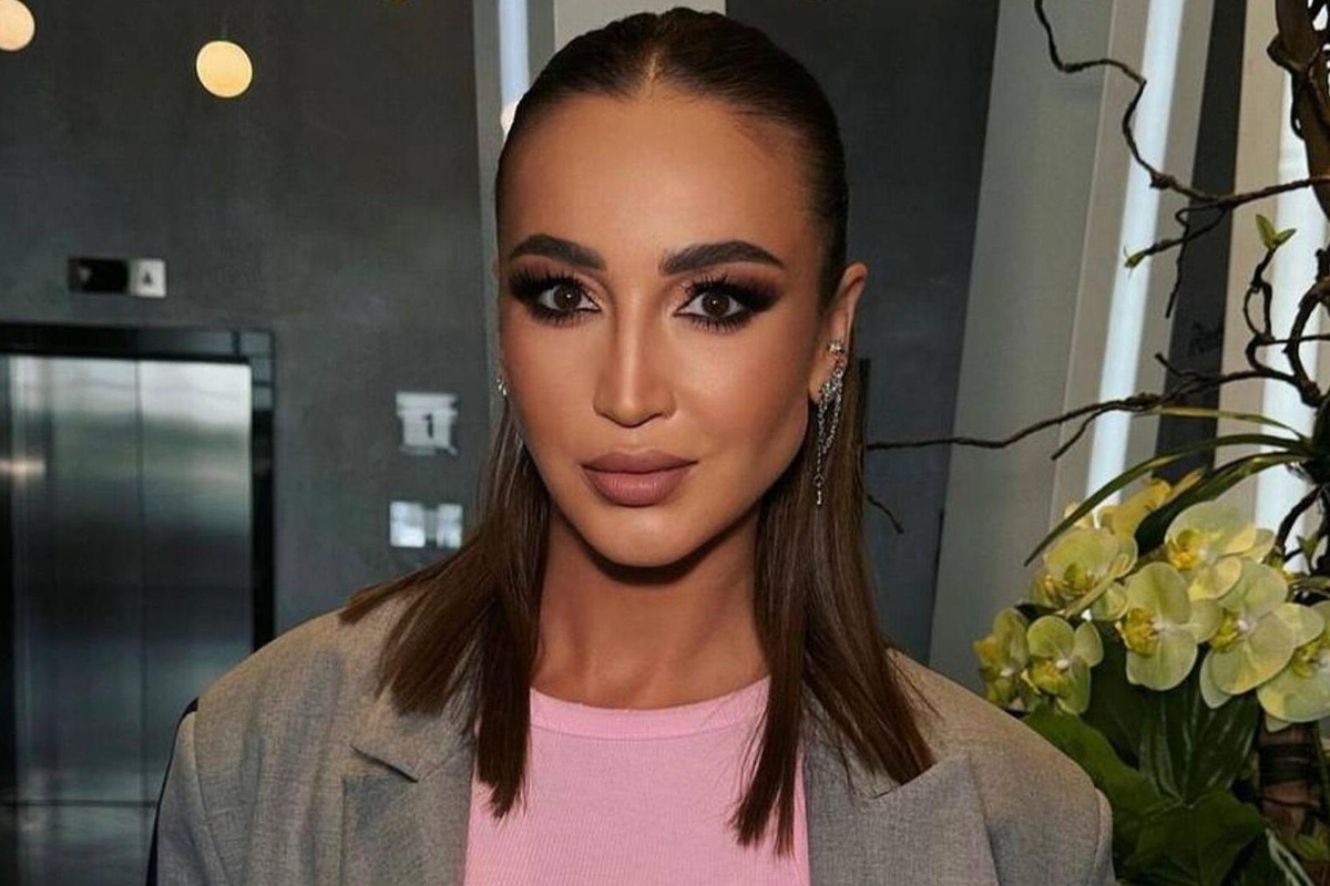     Ольга Бузова призналась, что в 2024 году у нее не было ни одного удачного свидания