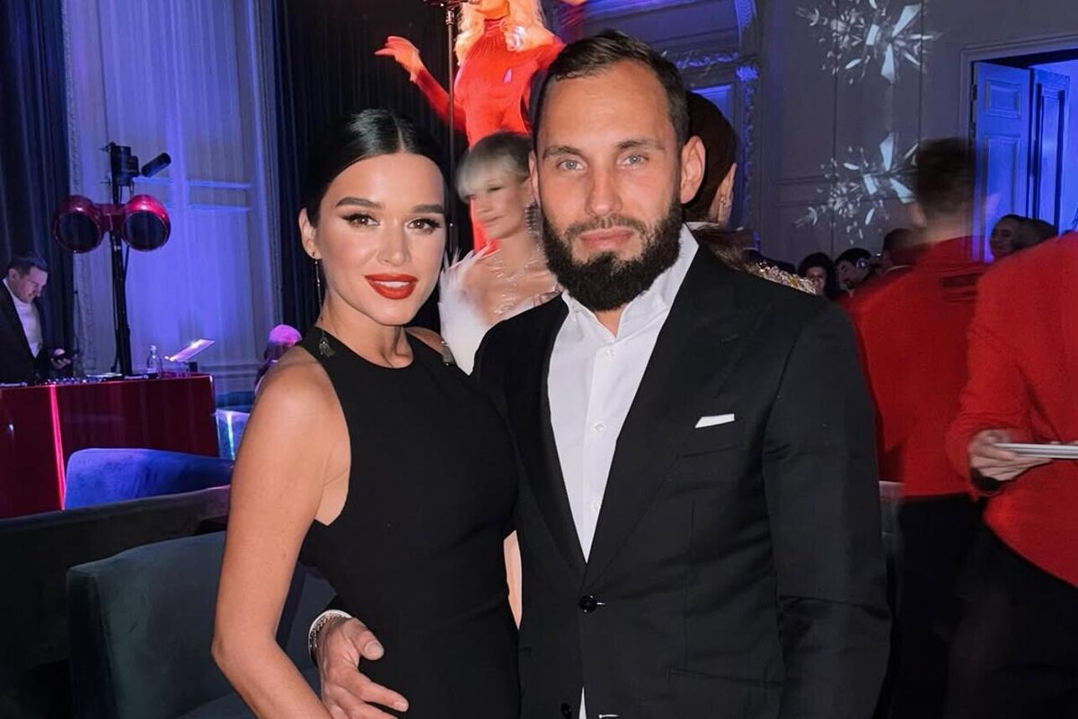    Ксения Бородина и Николай Сердюков Социальные сети