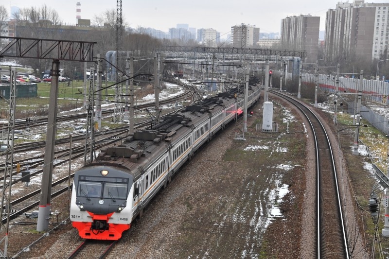 На железной дороге  фото: картинки яндекса.