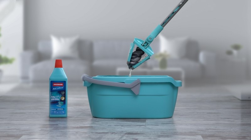 На фотографии швабра с отжимом Hausmann Care Clean version 2.0