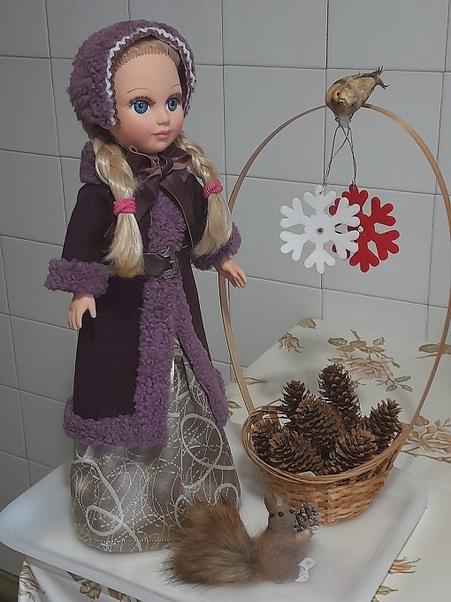 "Девушка декабря" - зимний наряд куклы Анастасии. Декабрь, 2024.