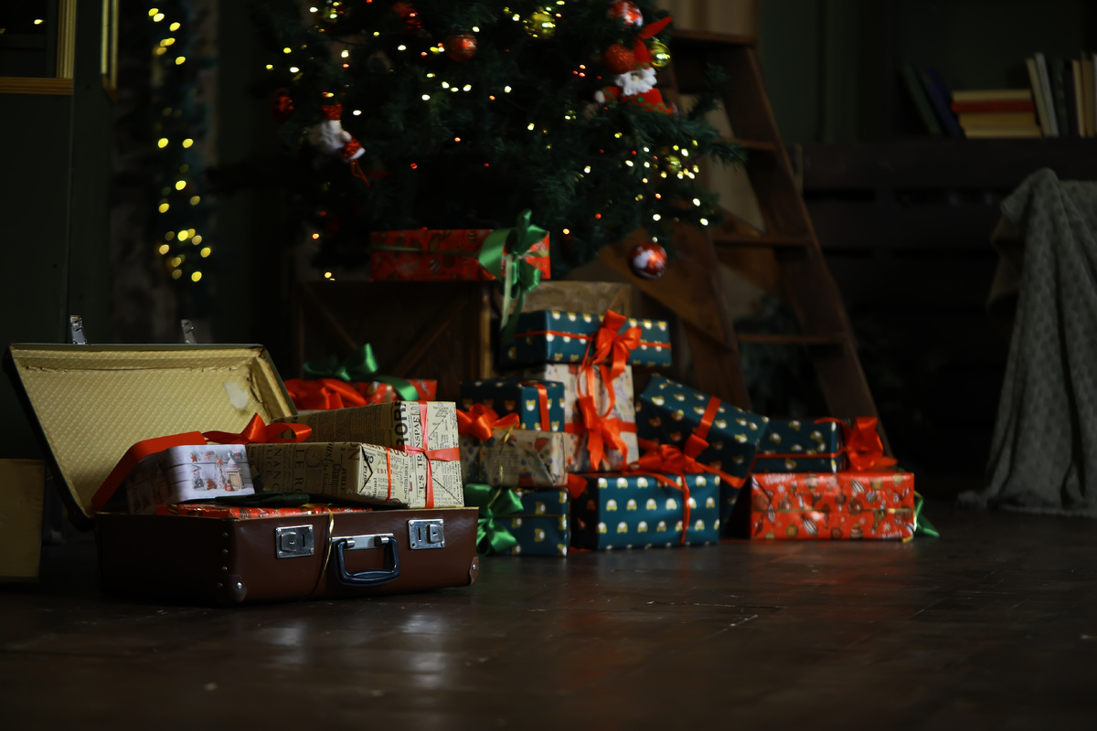  © alexkich/ Shutterstock