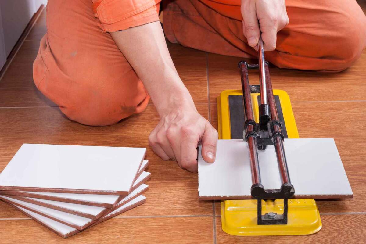 Как самостоятельно резать керамическую плитку