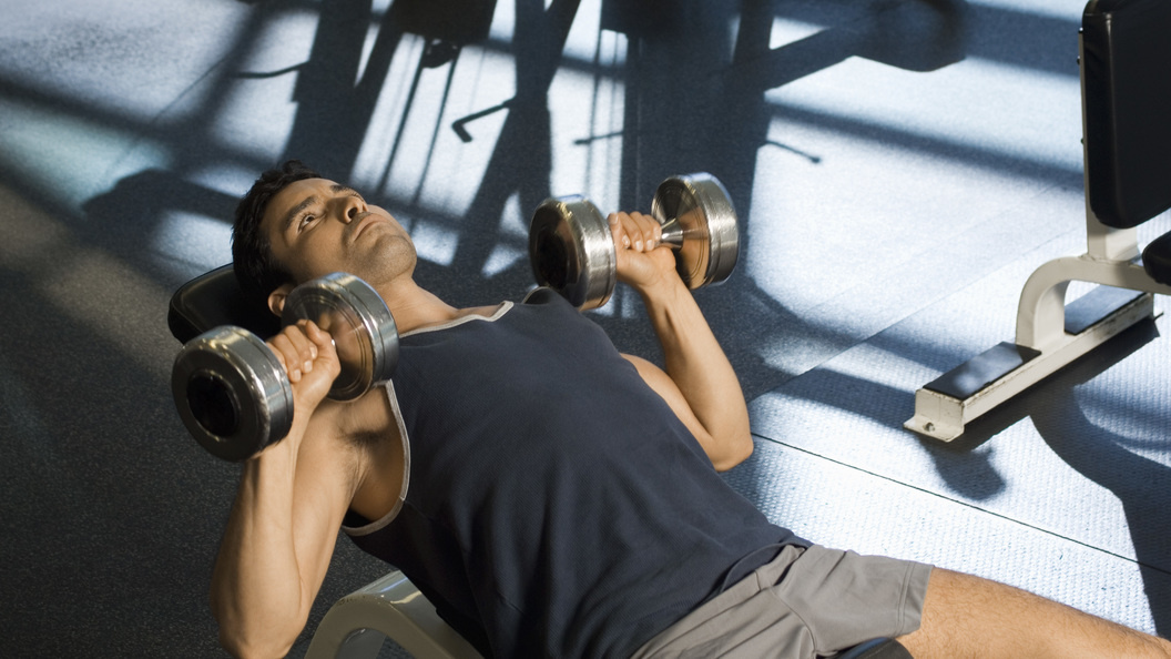    Ученые нашли связь между ростом мышечной массы и снижением уровня депрессии. Фото: Серфер Западного побережья/Globallookpress