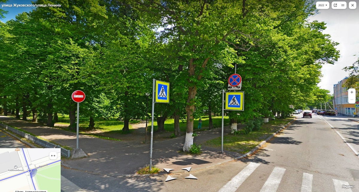 Петровский сквер Приозерска.