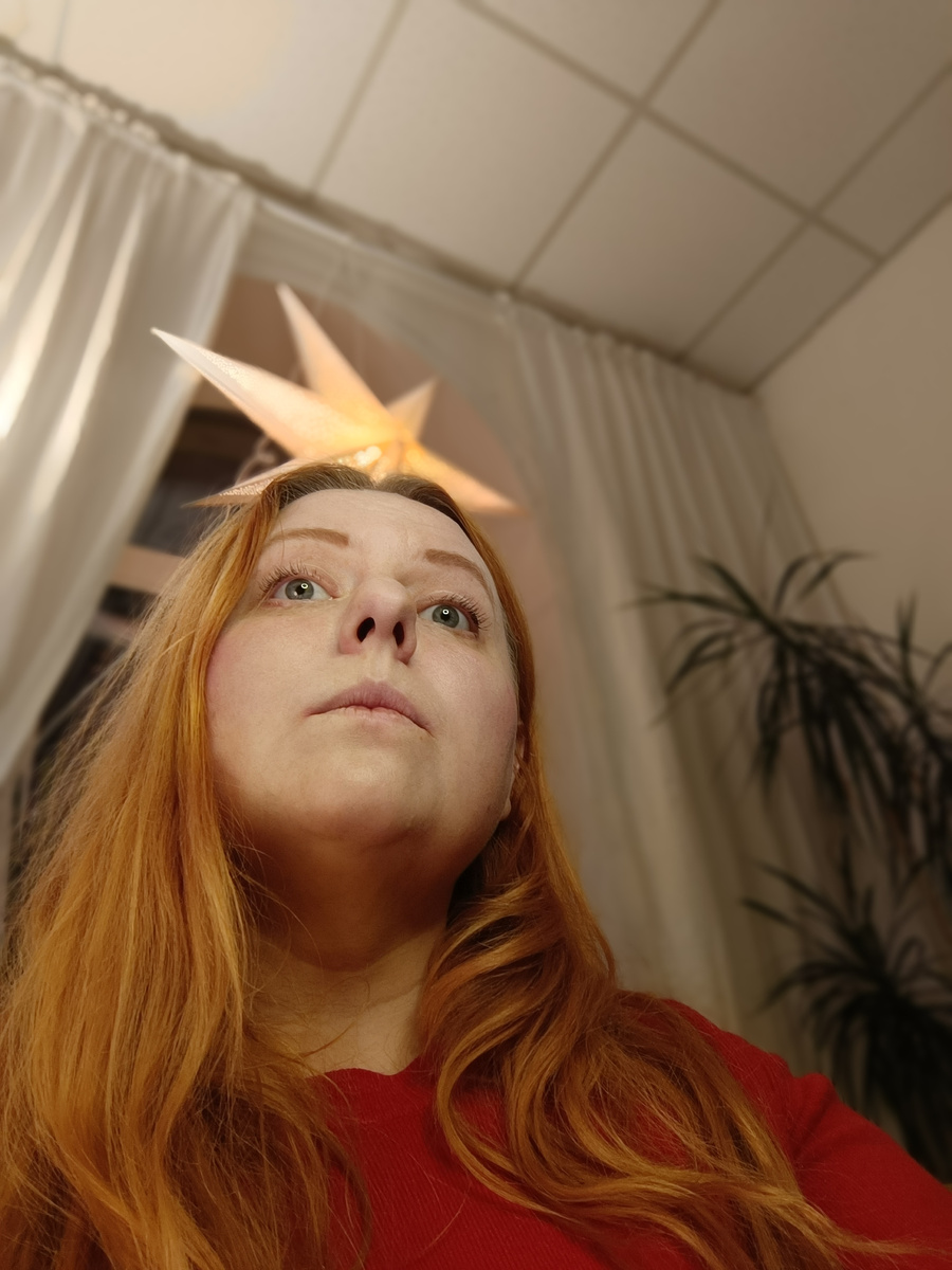 Нарциссизм везде, голова в звезде