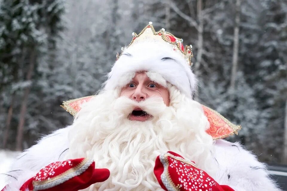 По версии Игоря, Дед Мороз крупно ему задолжал