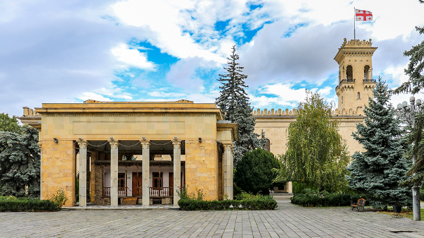     Фото: wikimedia.org/Stolbovsky   
 Текст: Дмитрий Александров, Тбилиси