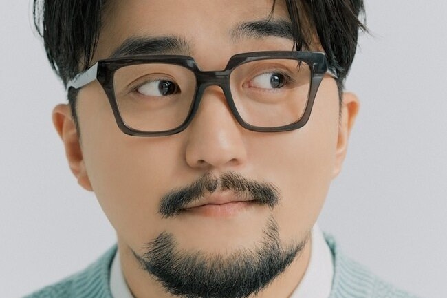     Корейский комик Ю Бён Джэ пожертвовал 10 миллионов вон на средства женской гигиены