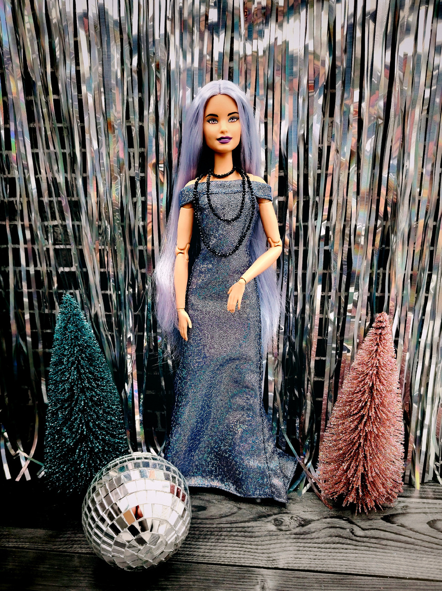 Сирена, Barbie extra 20, пересаженная на стройное мтм-тело