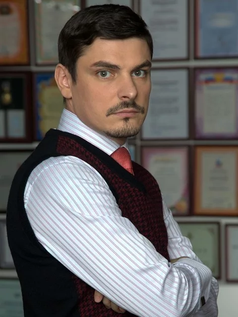 Евгений Колесов