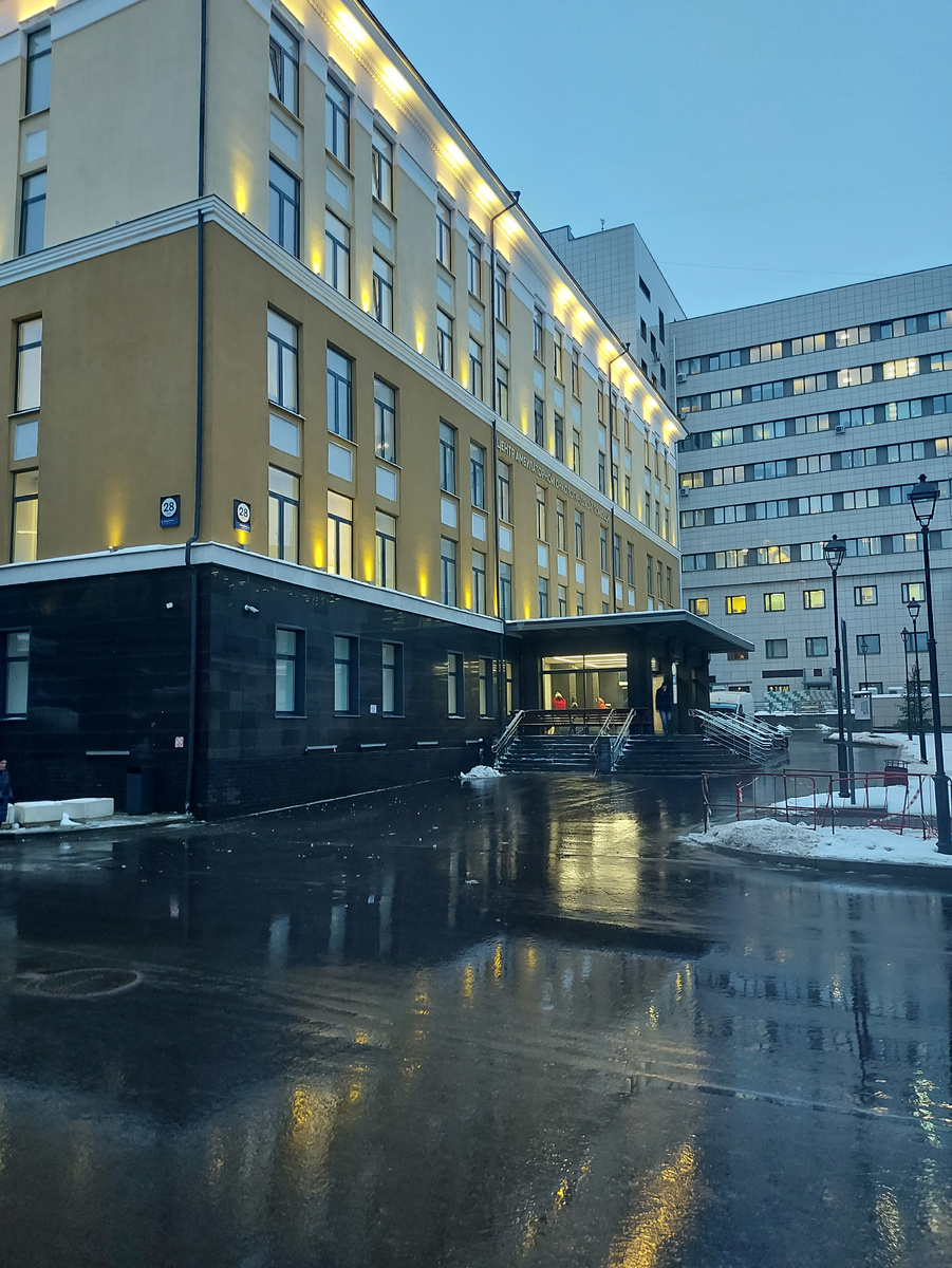 Амбулаторный онкоцентр  Боткинской. Все фотографии автора.