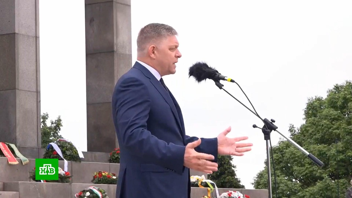      Премьер-министр    Словакии пообещал не допустить вступления Украины в НАТО