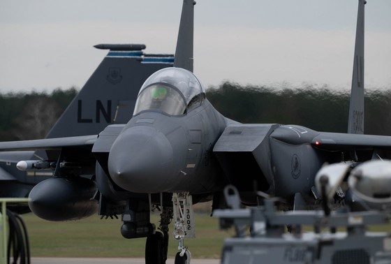    Авиабаза США в Великобритании