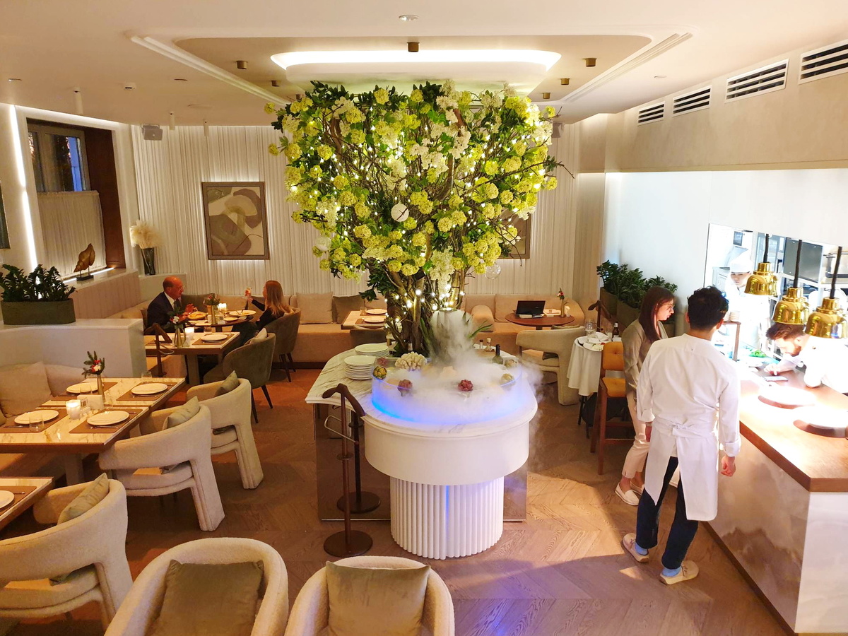 Первый этаж ресторана Stay