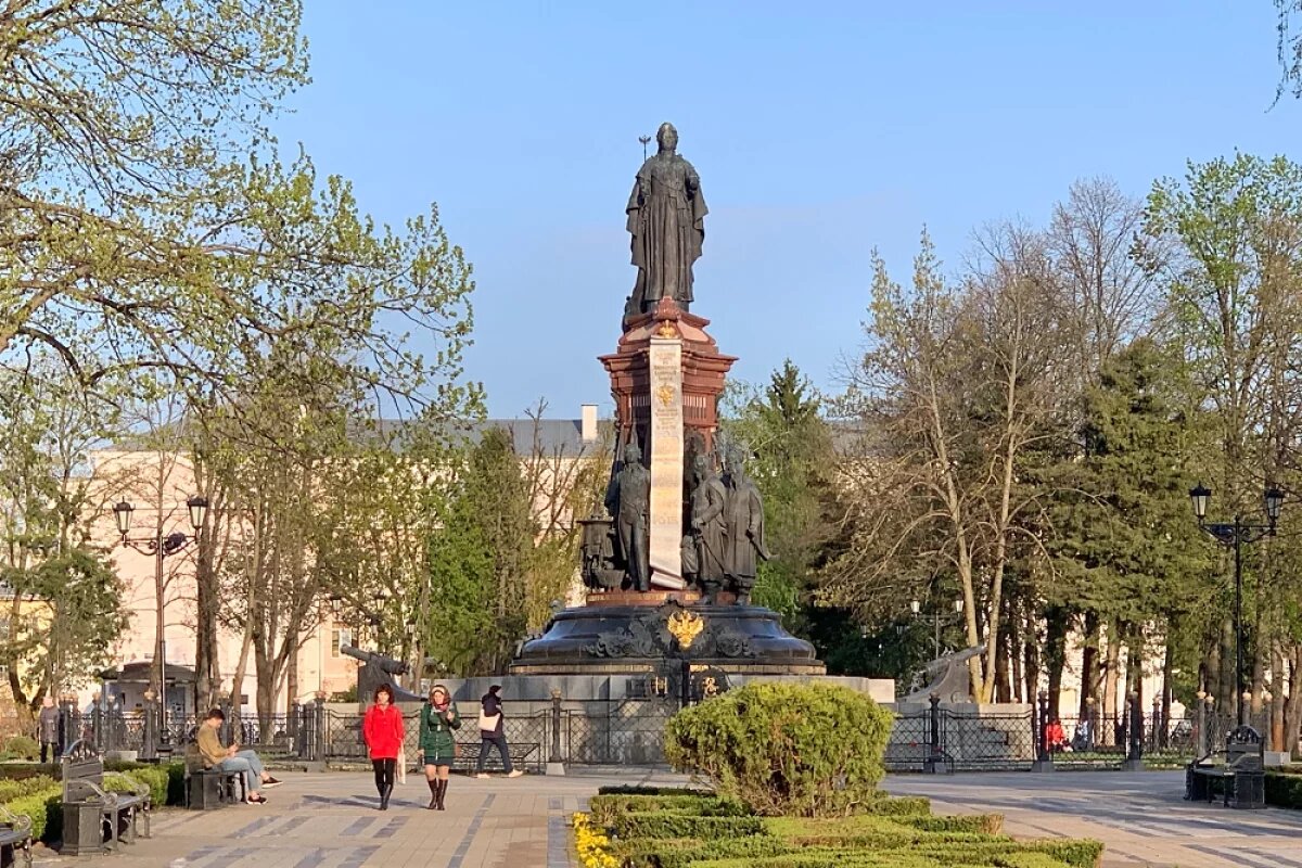    Чем запомнился високосный?