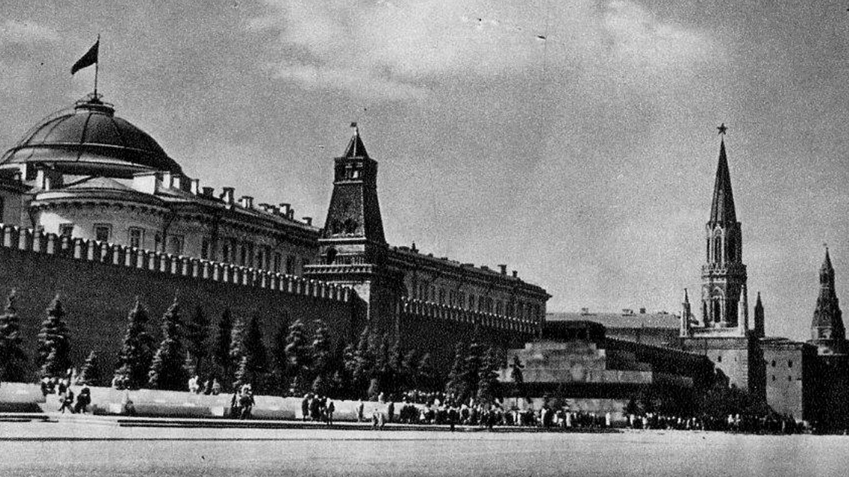 Кремль 1953 года. Источник Яндекс картинки