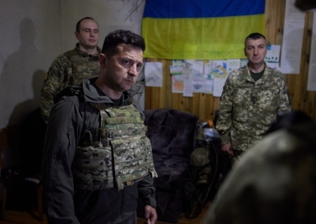    «Возможно любое развитие событий». Зеленский готов нанести контрудар в новогоднюю ночь?