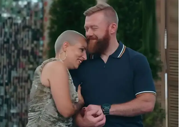 Кадр из шоу "Дом отдыха Ягодка" 21.12.24