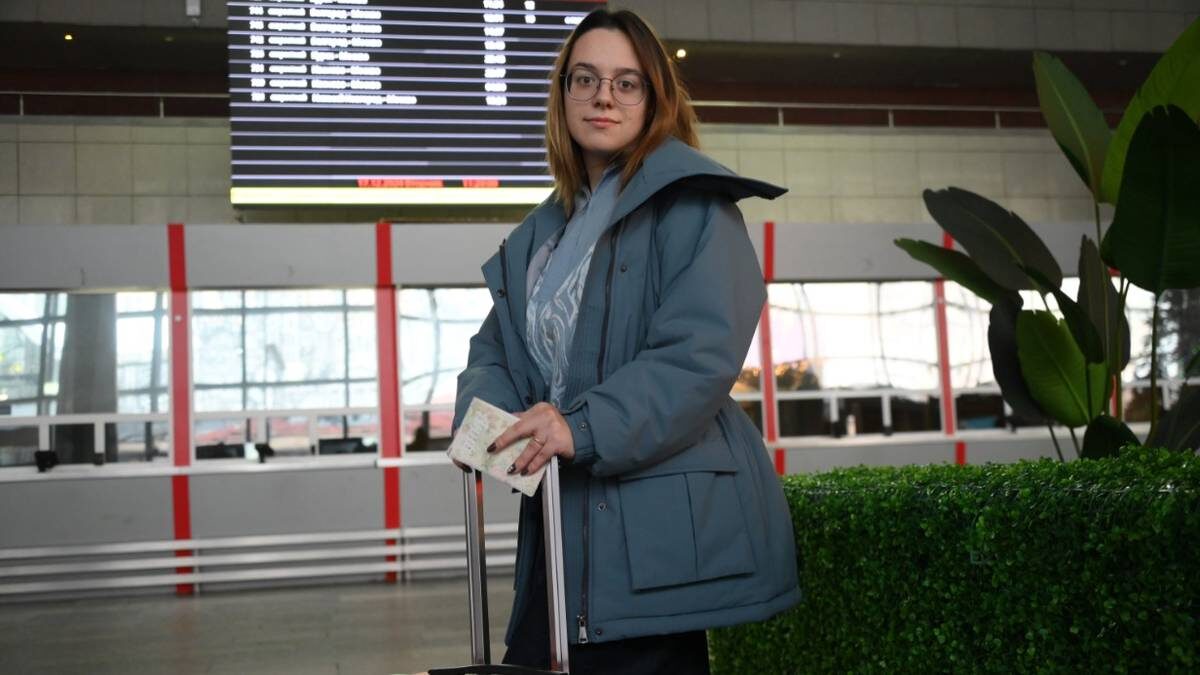    Анна Осипова отправляется на отдых с Курского вокзала / Фото: Пелагия Замятина / Вечерняя Москва