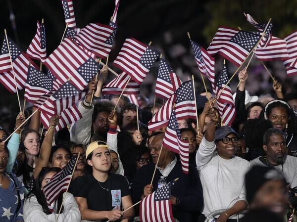    © AP Photo / Mark Schiefelbein