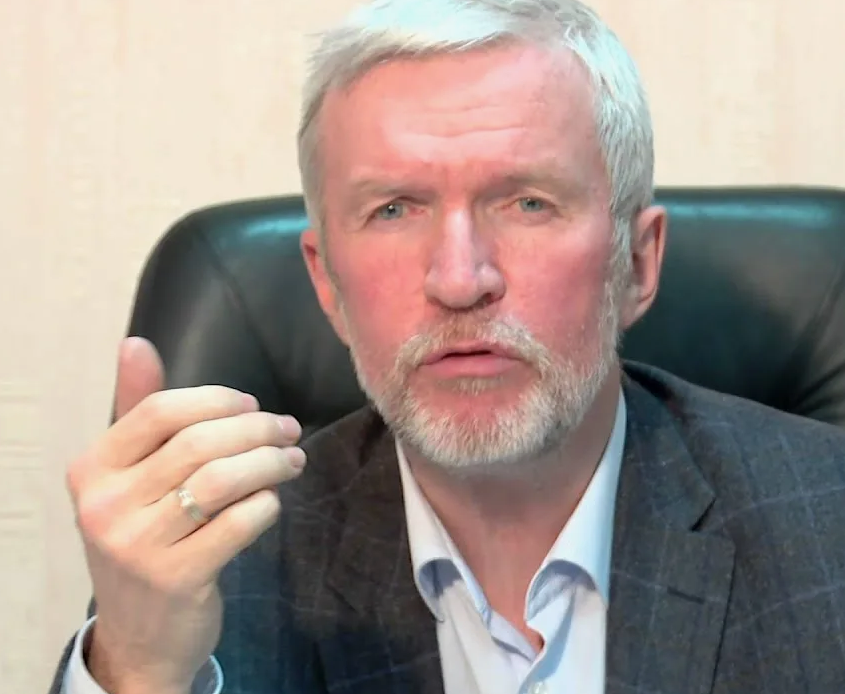 На илл.: Александр Нотин