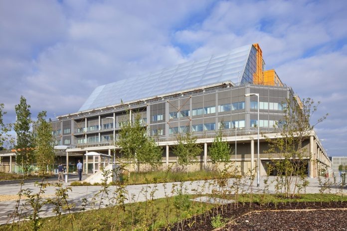 Университетская больница Мидленд Метрополитен