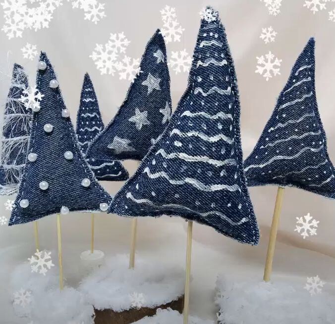    Из джинсовой ткани   
Источник: Скриншот из видео