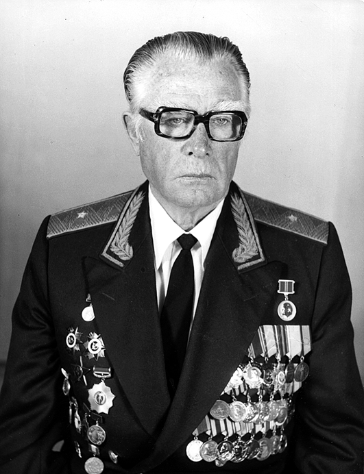 Петр Бургасов