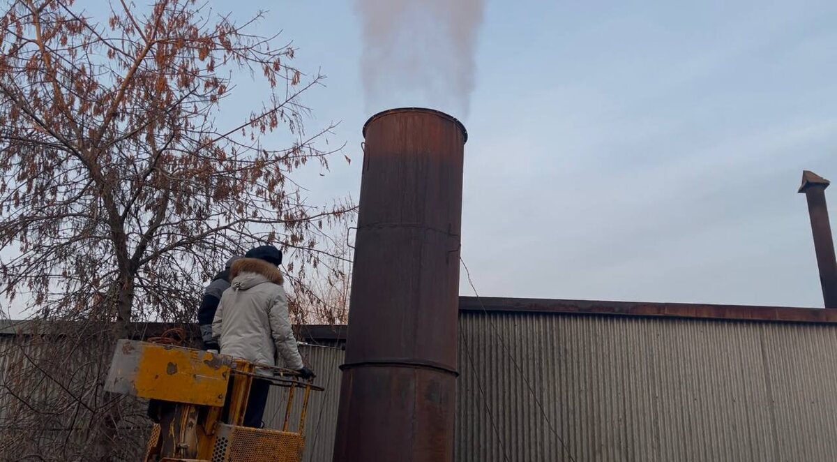     В Красноярске проверили работу Кирпичного завода в период действия НМУ