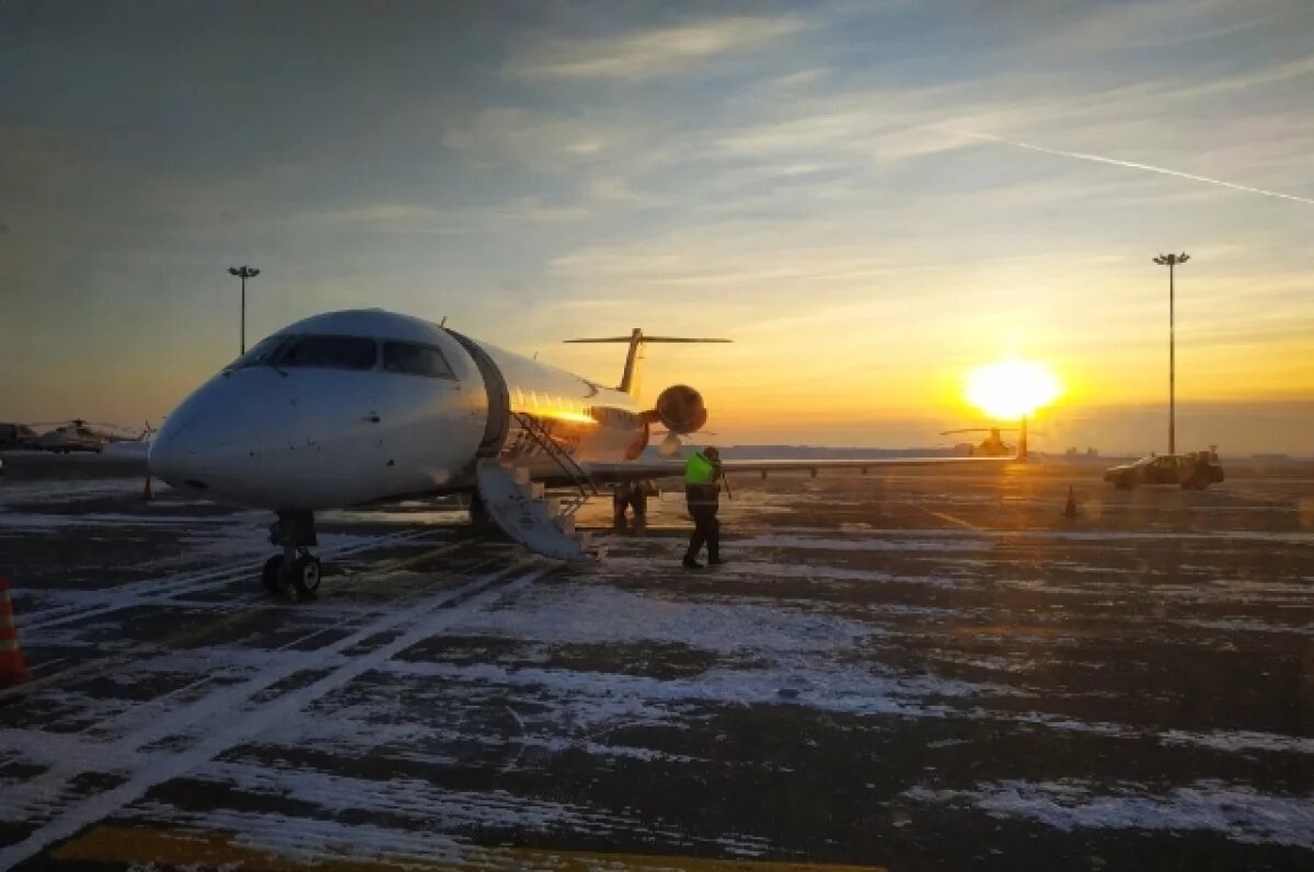    Аэропорты Казани и Ижевска приостановили работу на фоне атак БПЛА