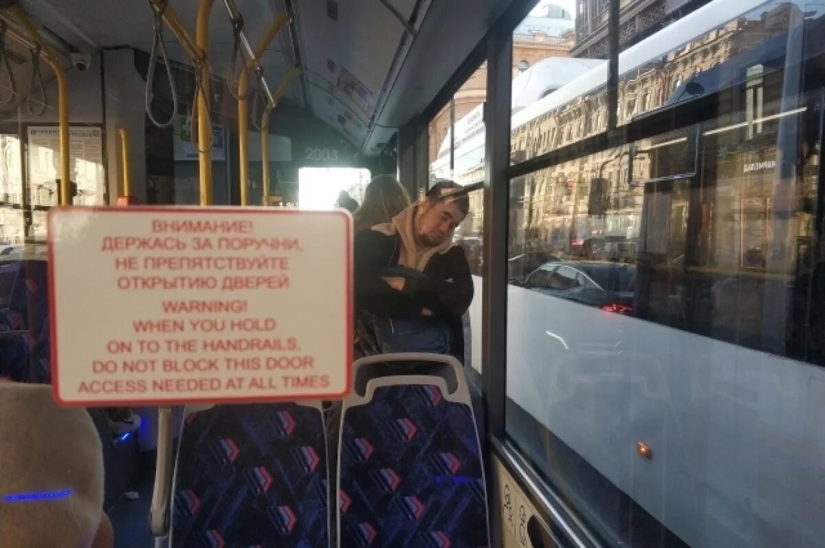    С 1 января резко подорожает проезд в общественном транспорте Петербурга